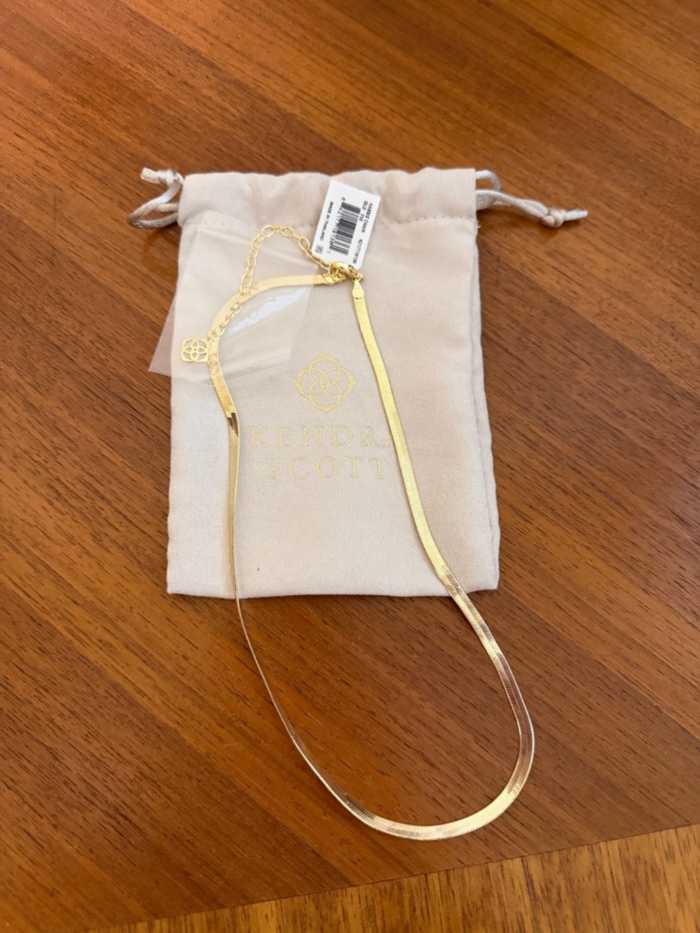 Kendra Scott Kassie Chain Necklace - Elegant Women's Jewelry - Picture 2 of 5